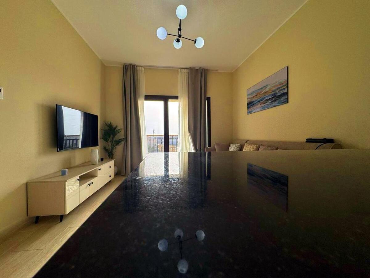 Aldau Heights One Bedroom In Cr